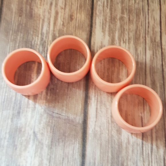 Vintage napkin rings - Picture 2 of 3